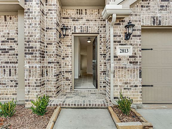 5th image of 2813 Creekhollow Ct