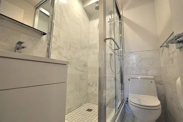 Rented by REAL New York | media 12