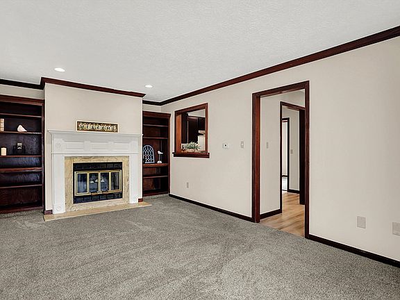 4th image of 9605 Cedar Cove Ln