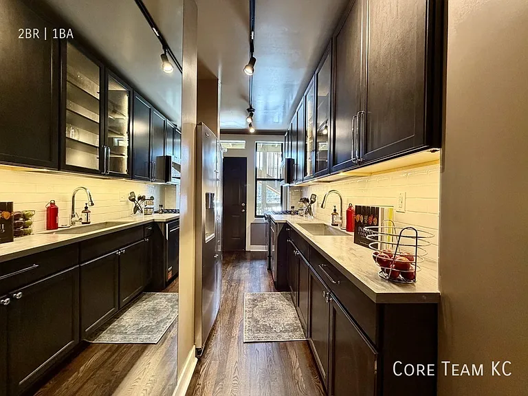 3818 Walnut St #1S — Photo 7