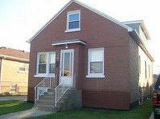 5748 S Nagle Ave, Chicago, IL 60638