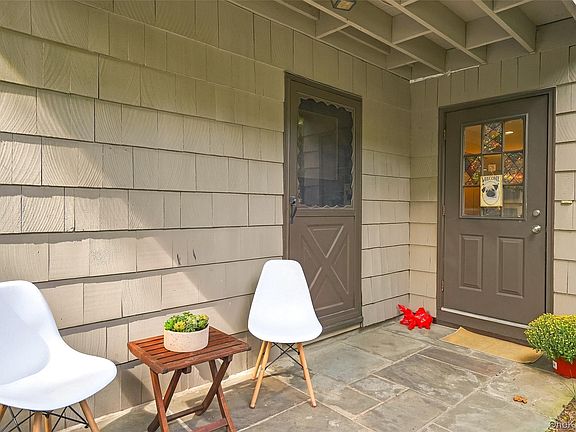 3rd image of 216 Purchase Street #F