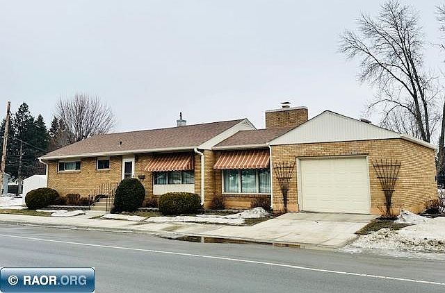 1st image of 1102 12th St S