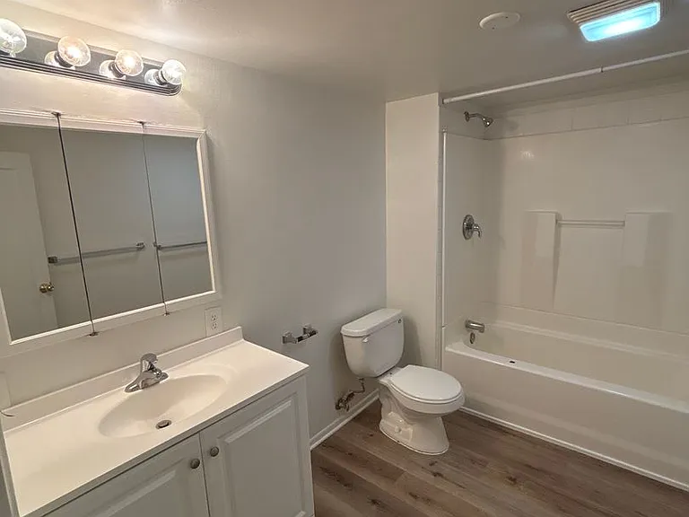 85 Princeton Ave — Photo 14