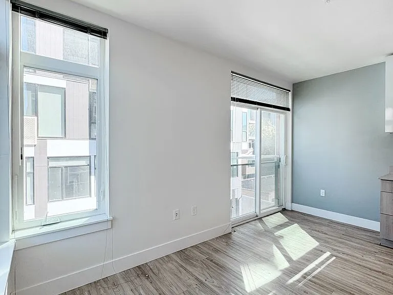The Local 418 — Photo 20