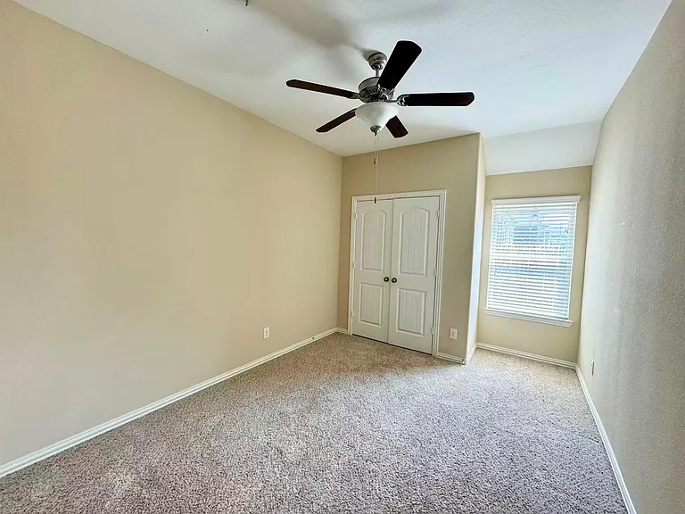 11015 Walts Run Ln — Photo 22