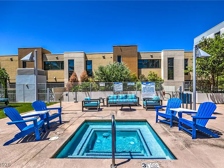 353 E Bonneville Ave #511 — Photo 47