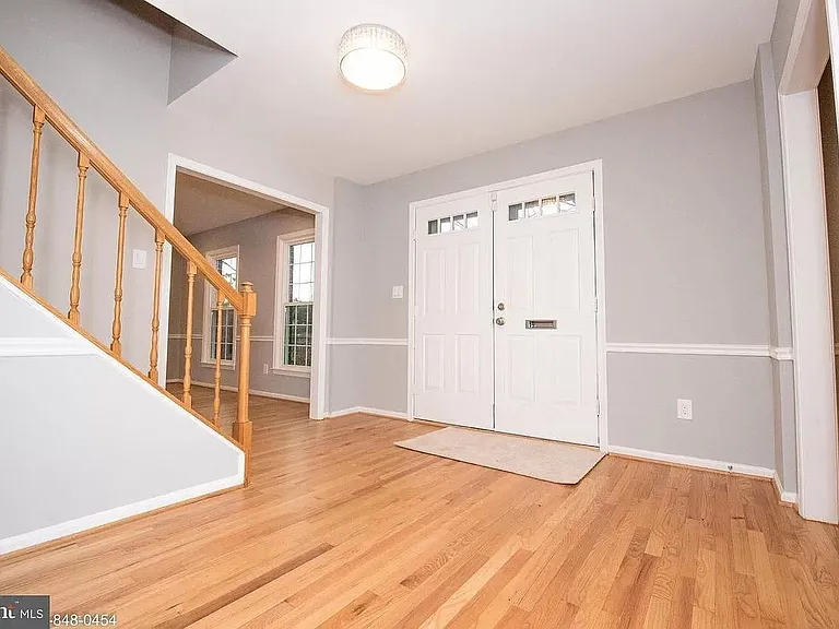9721 Lookout Pl — Photo 13