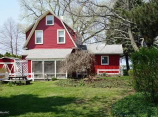 575 N Shore Dr, South Haven, MI 49090