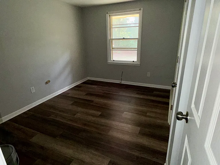 1403 Edgewood Dr — Photo 19