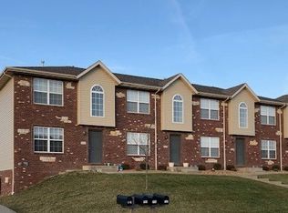 7507 Waterford Pl, Troy, IL 62294