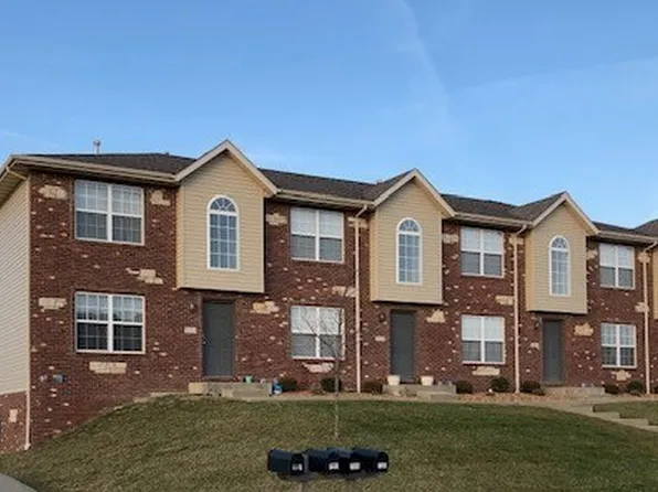 7507 Waterford Pl, Troy, IL 62294