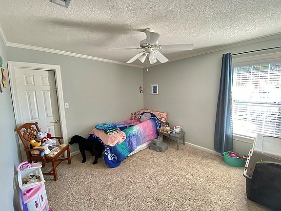 5th image of 4205 Pemberly Dr