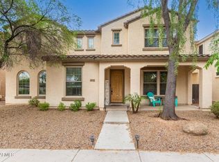 1825 S Rockwell St, Gilbert, AZ 85295