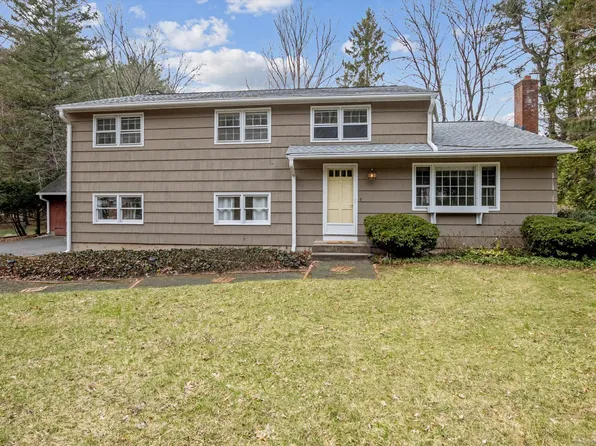 123 Firetown Road, Simsbury, CT 06070