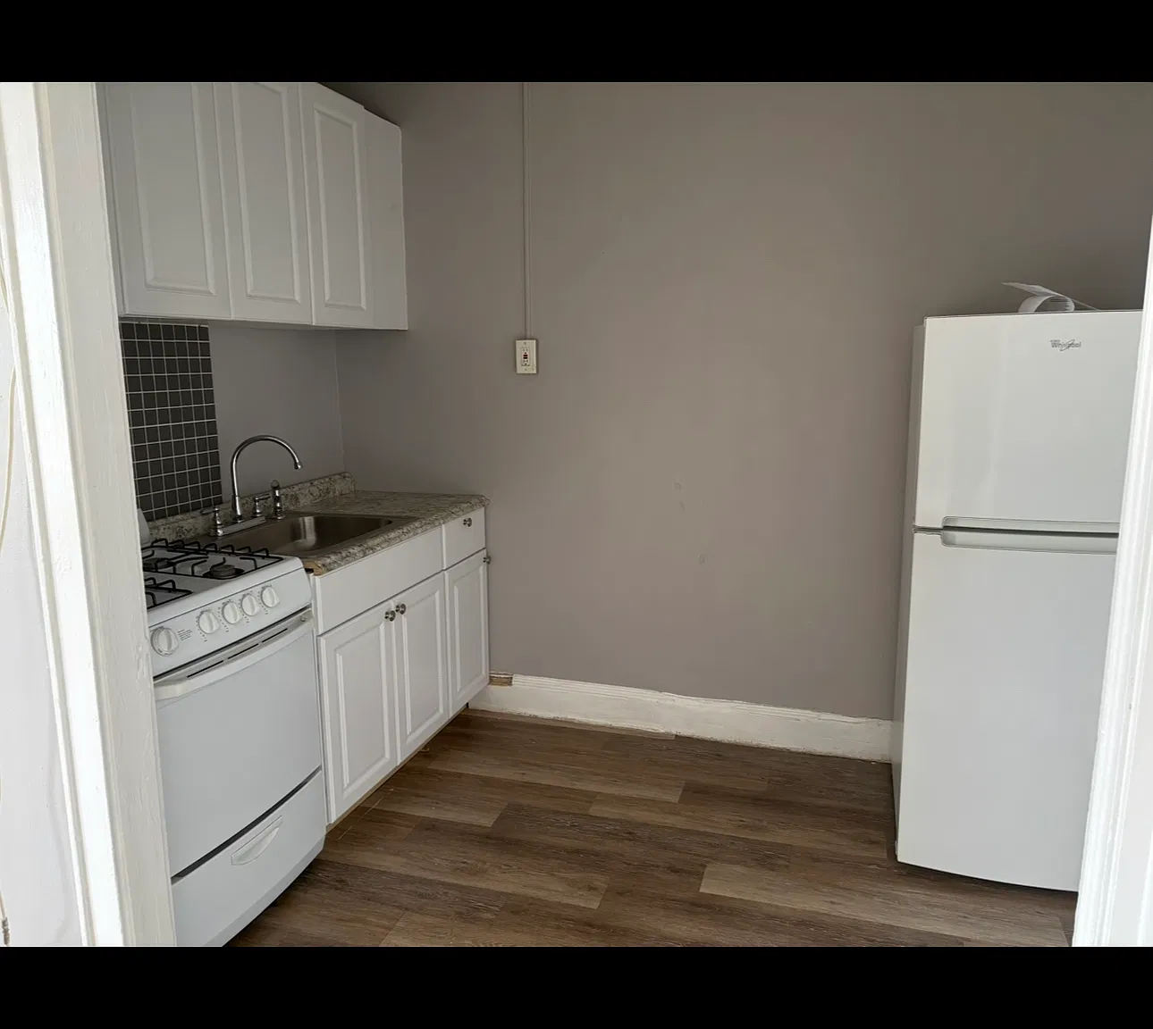 2225 Main St — Photo 1
