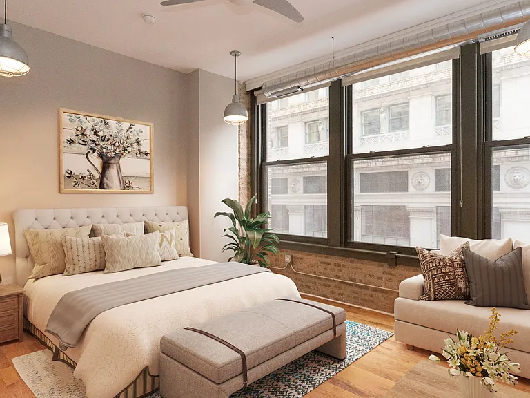 180 W. Adams — Photo 16