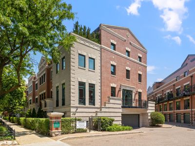 425 W Dickens Ave APT I, Chicago, IL, 60614