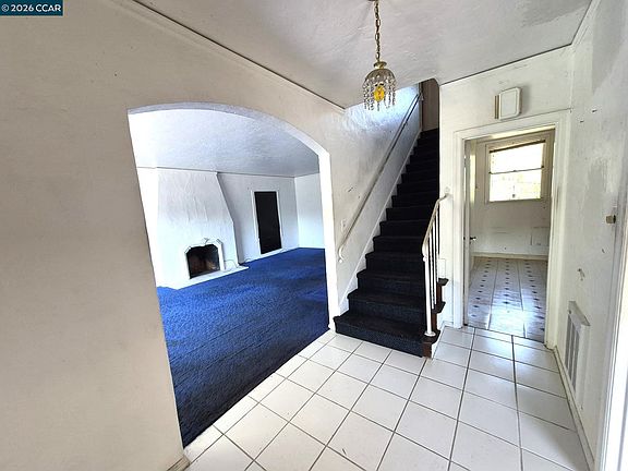 2nd image of 826 Carlston Ave