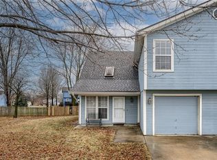 770 Spring Cir, Liberty, MO 64068