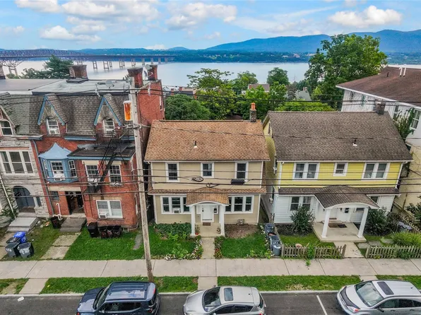 492 Liberty St, Newburgh, NY 12550