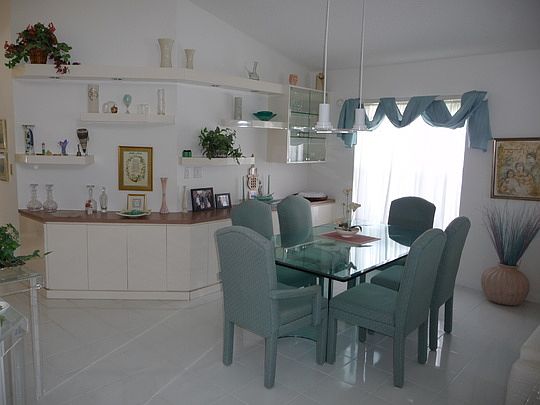 5th image of 8565 Tourmaline Blvd