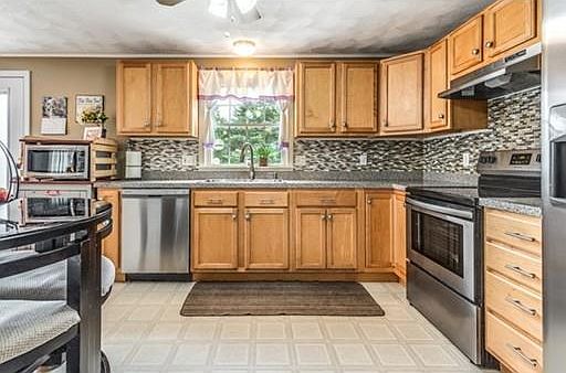 4th image of this home