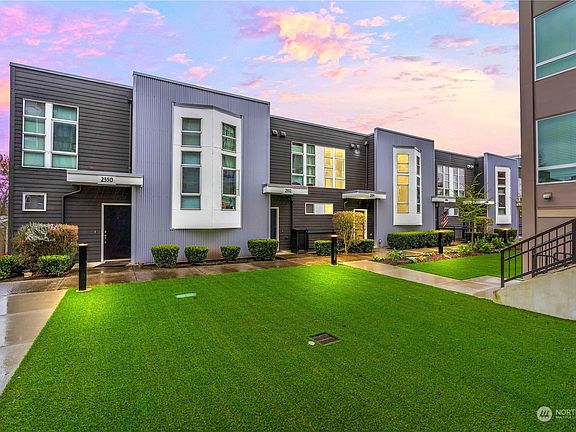 2nd image of 2354 Yakima Court