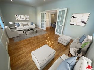 800 N Genesee Ave, Los Angeles, CA 90046