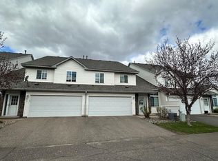 3536 Genevieve Ave N, Oakdale, MN 55128