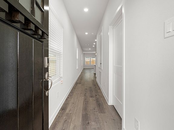 4th image of 17311 Gentle Doves Ln