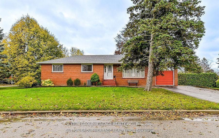 1st image of 40 Hills Rd