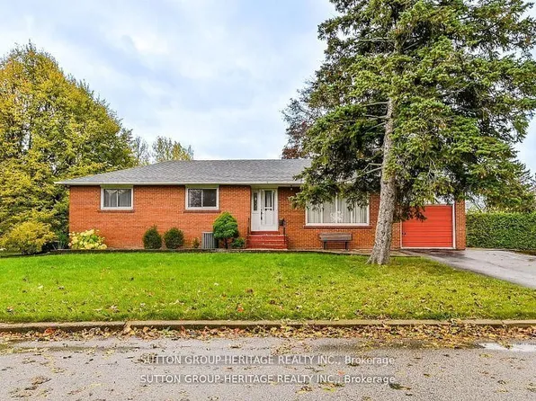 40 Hills Rd, Ajax, ON L1S 2W4