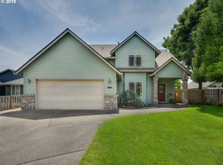 1241 SE 10th Ave, Canby, OR 97013