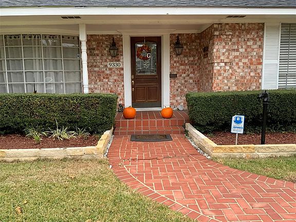 2nd image of 9330 Havencove Dr