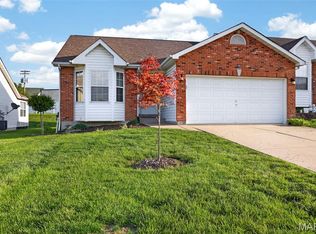 1043 Arlington Way, Warrenton, MO 63383