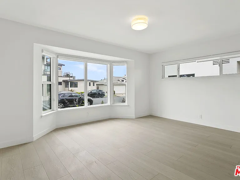 4444 Don Felipe Dr — Photo 16
