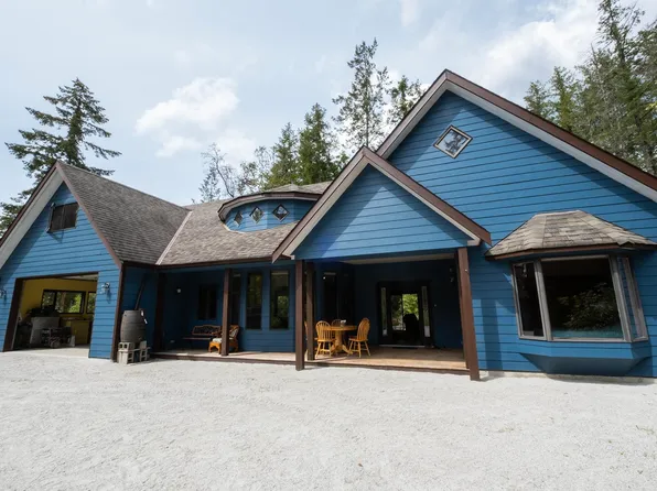 11832 Sunshine Coast Hwy, Sunshine Coast, BC V0N 2H1
