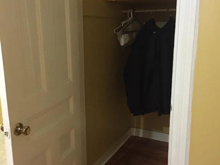 walk in closet