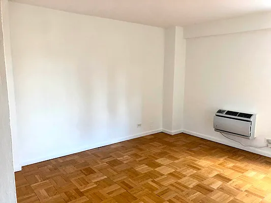 Rented by Caprice Management Corp | media 4