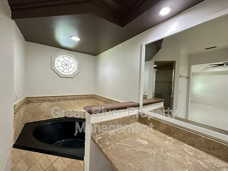 3288 Deerfield Pointe Dr — Photo 19
