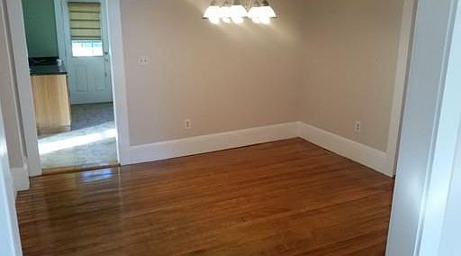 5th image of 30-30A Verdmont Ave