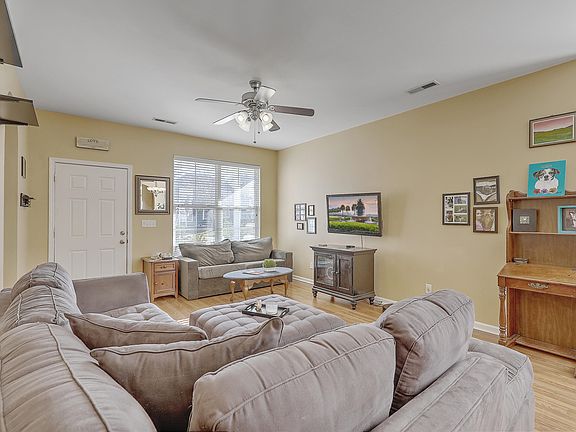 4th image of 4851 Cane Pole Ln