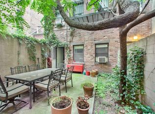 52 Spring St, New York, NY 10012
