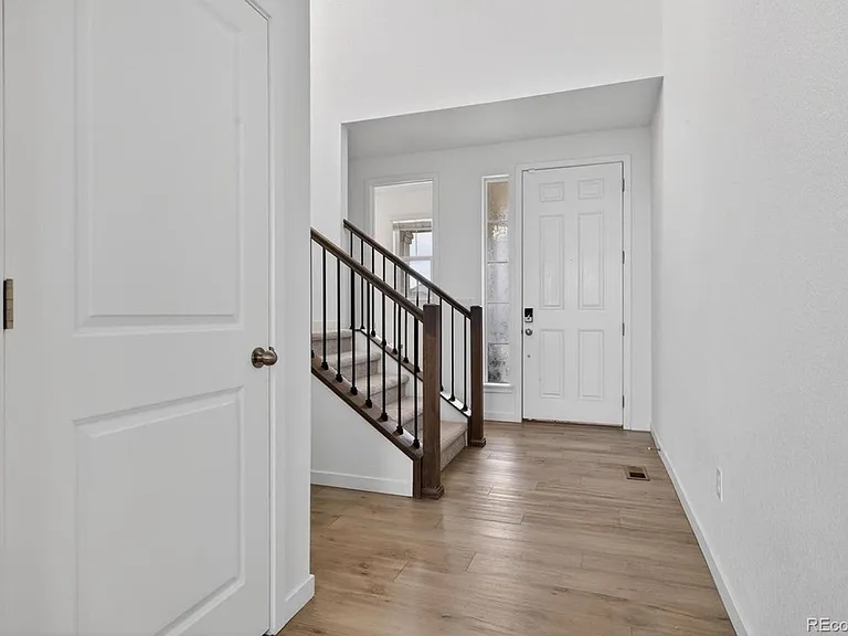11029 Ursula St — Photo 4