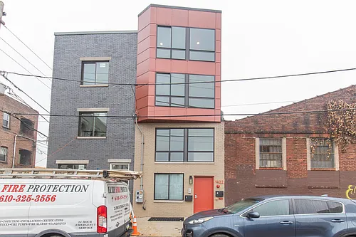 1422 Ogden St #2 Photo 1