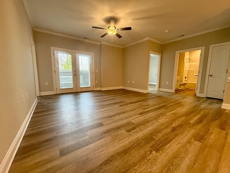 188 Gallery Dr #201 — Photo 5