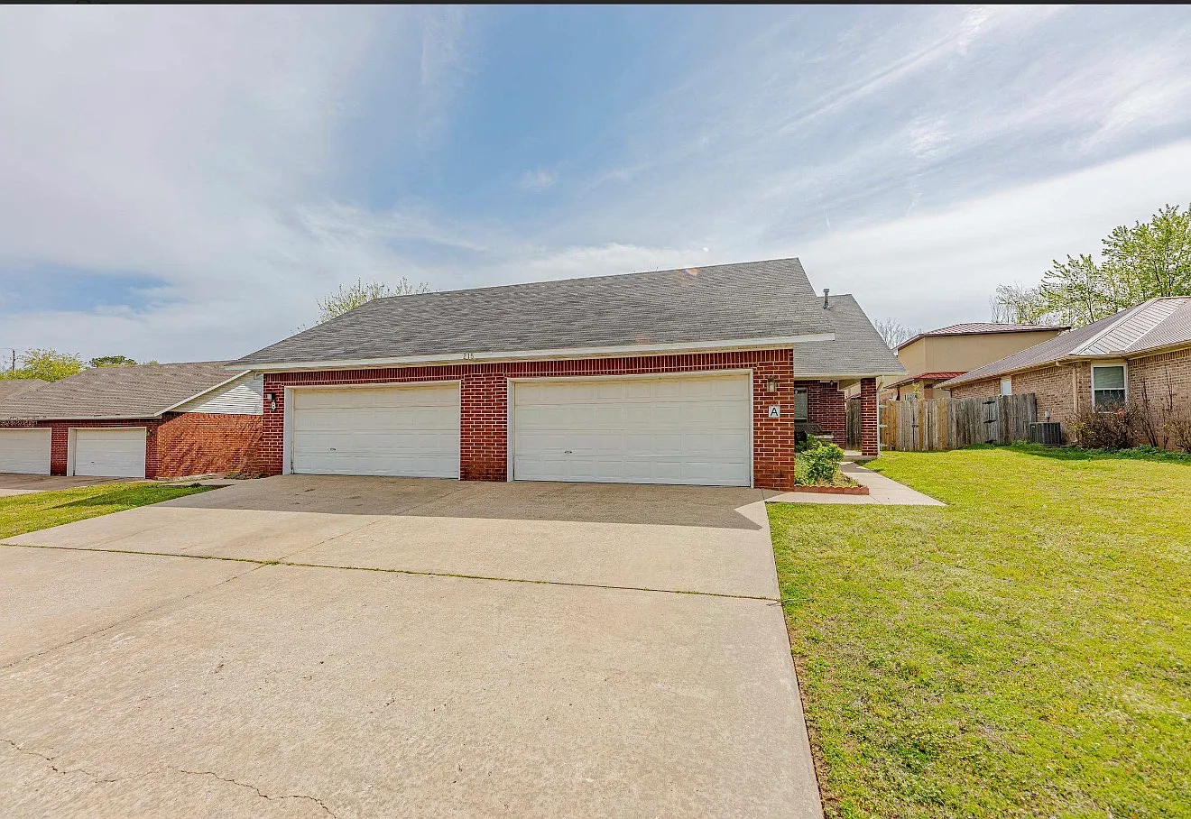 2 bed, 1082 sqft, $1,450 — Photo 1