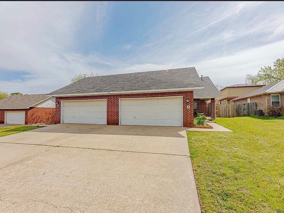 1st image of 215 Fox Run Pl #B