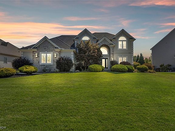 2nd image of 7993 Kilkenny Ct